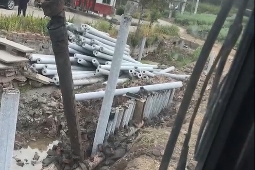 水泥樁批發(fā)廠家泓樺錦嘉-100根仿木樁施工大概需要多長時(shí)間能完成？